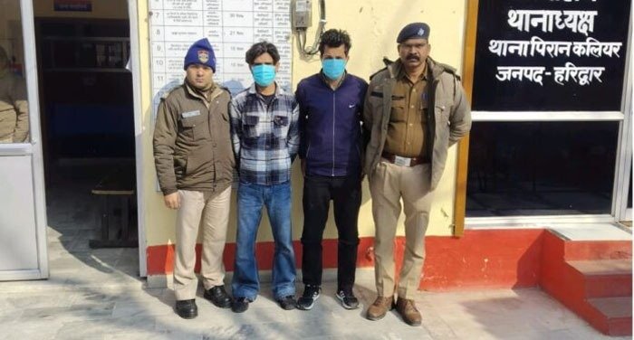 44 पेटी शराब सहित हरियाणा के दो तस्कर गिरफ्तार, एक फरार